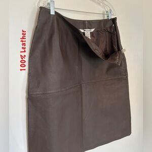 NWOT Nygard 💯 Brown Leather Pencil Skirt